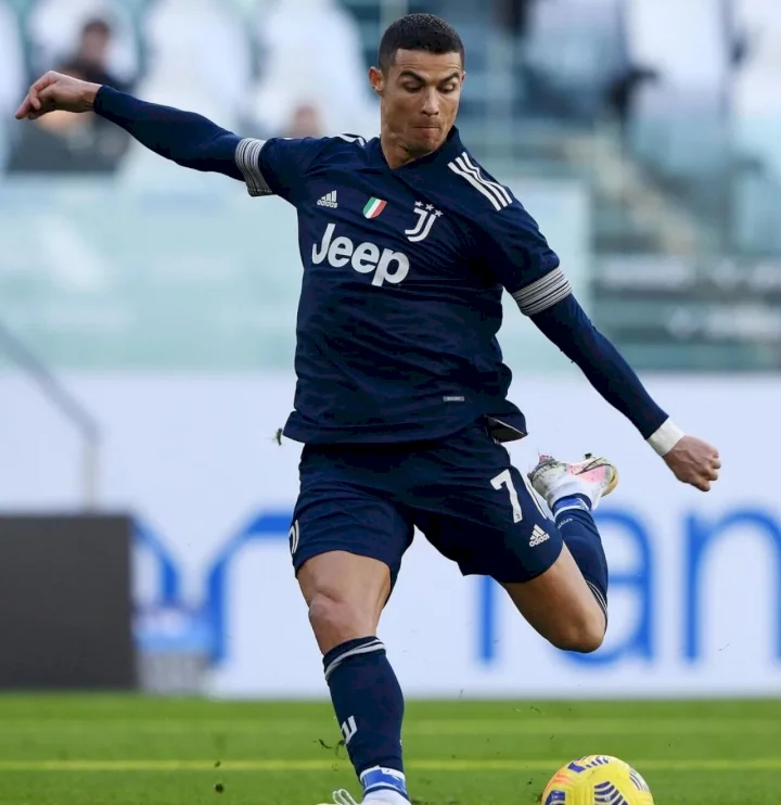 Real Madrid to pay ‘symbolic price’ to bring Ronaldo back from Juventus