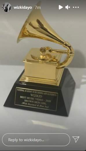 Singer, Wizkid Finally Receives His Grammy Award Plaque (Photo)