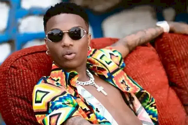 What I will do if I see Oxlade - Wizkid spills (Video)