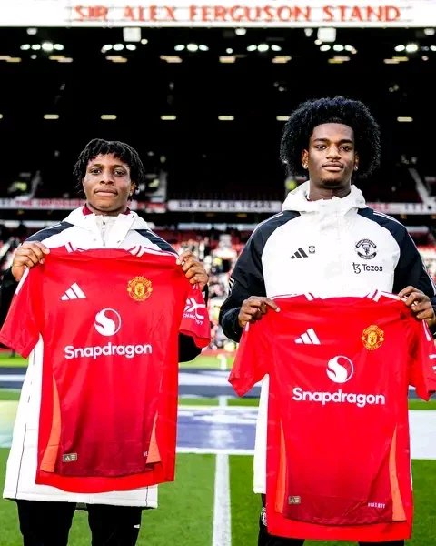 Man Utd Unveil New Signings at Old Trafford