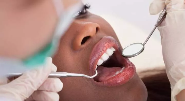 5 signs you need to see a dentist