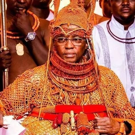Oba of Benin banishes 6 palace chiefs over traditional sacrilege