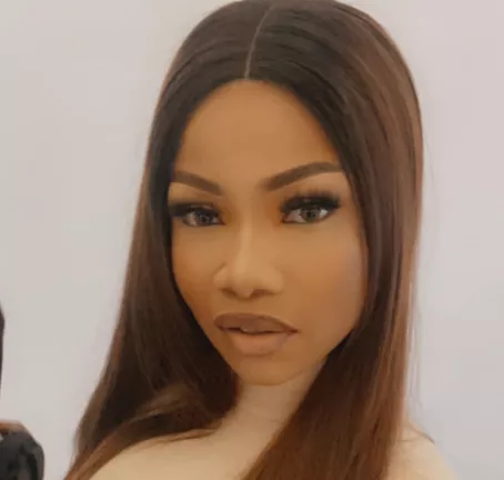 Tacha reacts after Davido liked a tweet trolling her because she condemned him for bullying