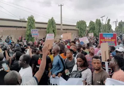 Live Update: 3 killed, many injured as protest turns violent in Kaduna