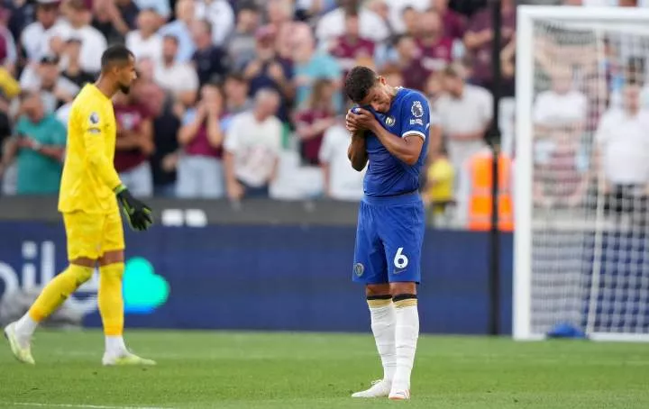Chelsea suffers first defeat of the season -- Imago