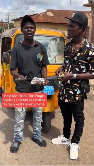Keke rider gets reward as he returns iPhone 14 Pro Max found in his tricycle