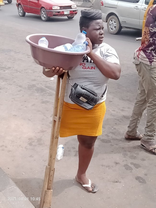 Man proposes to physically challenged hawker after she was supported with over N14M