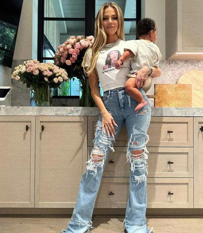 'I wish someone was honest about surrogacy' - Khloe Kardashian says she feels 'less connected' to her son