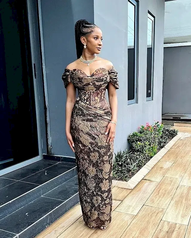 Annie Idibia showers encomium on Adesua Etomi as she dumps wig for natural hair to an event (Video)