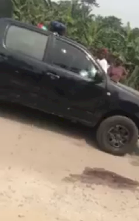 Armed robbers attack bullion van in Delta, cart away money (videos)