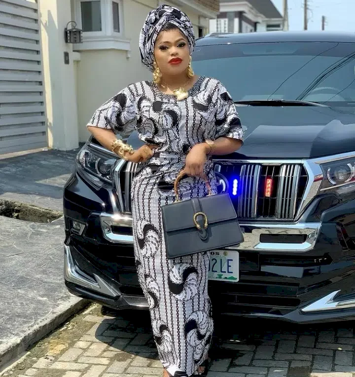 Amid reports of claiming someone's house, Bobrisky shows of wads of cash she received from his housewarming party (Video)