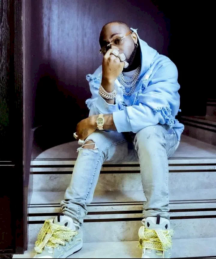 'See where Davido de stay' - Man drags singer; shares video of flooded road that leads to his Banana Island mansion