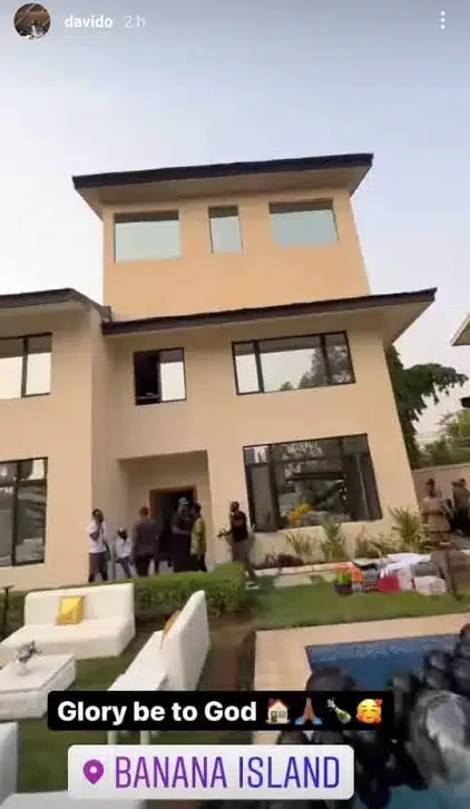 '$150K yearly' - Davido reportedly moves out of Banana island mansion, puts it up for rent