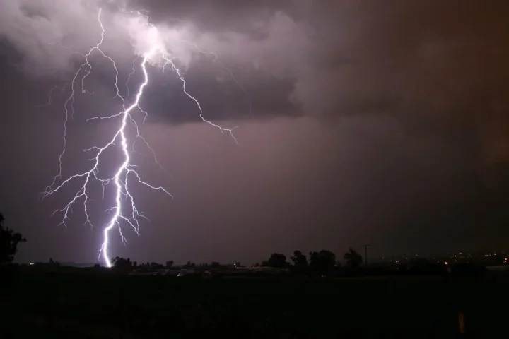 Thunderstrike kills 70-year-old man in Kogi