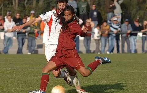 Fabio Paim playing for Portugal's youth team - Daily Mail