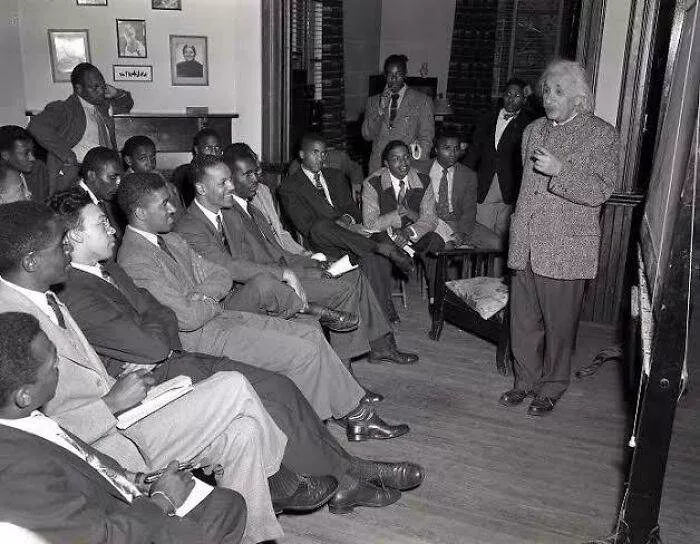 Albert Einstein Defying The Prevailing Racial Climate At The Time By Visiting Lincoln University, Pennsylvania - The First Degree-Granting Black College In The Us - To Teach A Class. He Was An Outspoken Civil Rights Advocate For Black Americans. Photographed In 1946