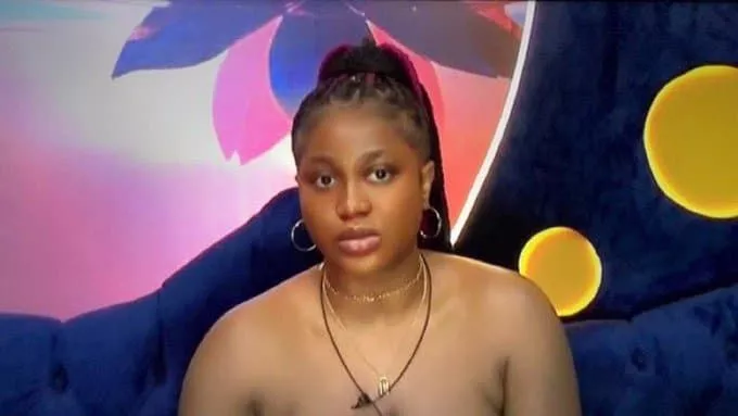 BBNaija: Handi gives Kellyrae a lap dance as wife, Kassia watches