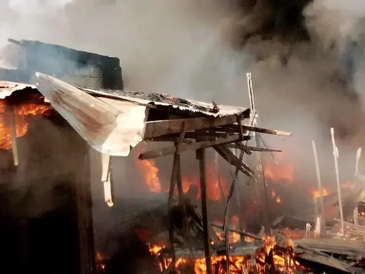 BREAKING: Fire razes Sokoto Central Market