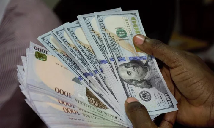 Naira slumps further against dollar