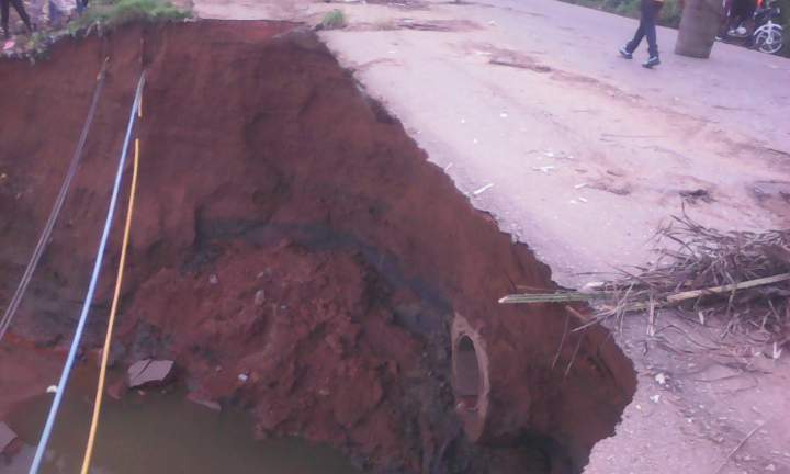 Flood partly washes off bridge connecting Nasarawa to northeast and southeast states 