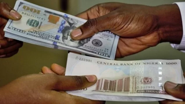 Naira falls to record low of ₦945 per dollar in black market