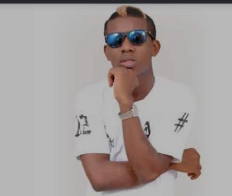 'Local man was shocked' - Nigerians react as Small Doctor expresses shock after what he thought was a mirror turned out to be a TV (Video)