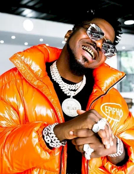 'Na why Davido post that thing for status' - Skiibii under fire over action he exhibited towards traffic vendor (Video)