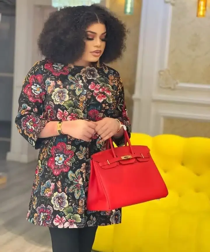 I can't stay - Woman complains to Bobrisky after visiting his house (Video)
