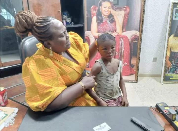 Pregnant lady brutalizes 7 year old nephew for failing to recite English alphabet