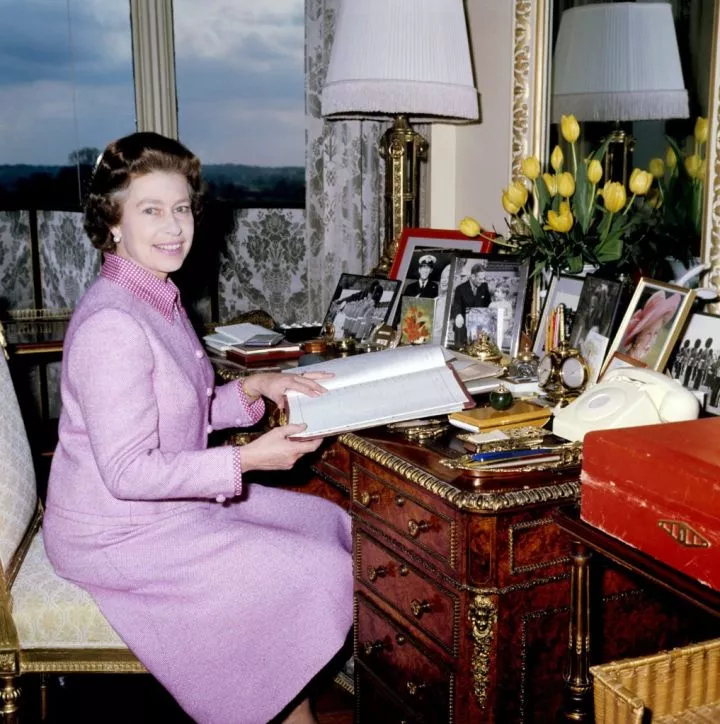 Queen Elizabeth's final diary entry written two days before death revealed