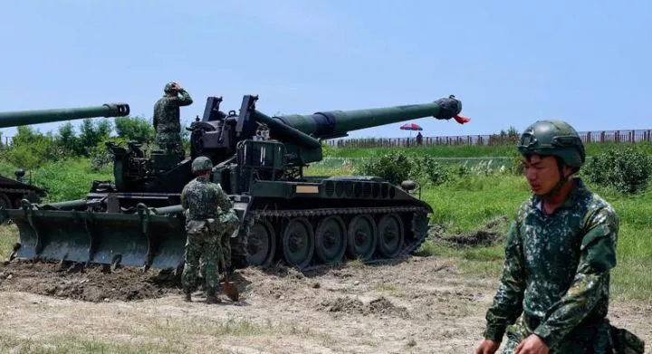 Taiwanese soldiers in live-fire training at a coastal area in Taichung, Taiwan, on August 7, 2024.Daniel Ceng/Anadolu via Getty Images