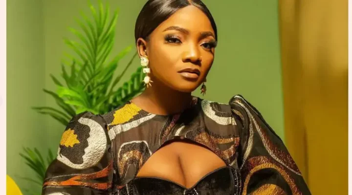 Why I'm successful in music industry - Simi