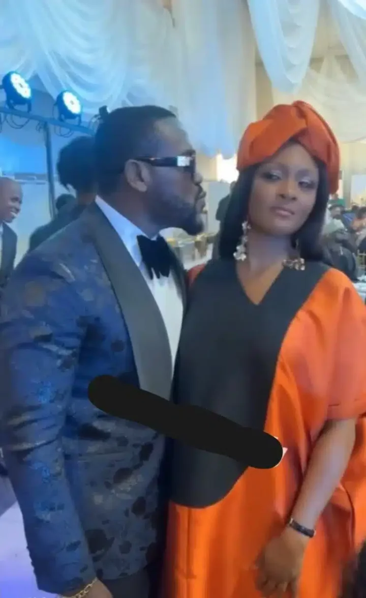 Moment Deyemi Okanlawon tries to kiss Osas Ighodaro at Kunle Remi's wedding