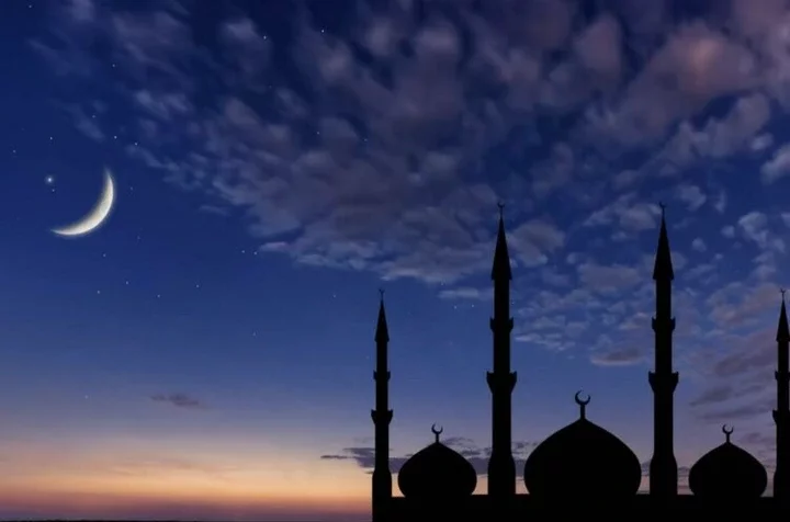 BREAKING: Ramadan Begins Monday As Crescent Moon Is Sighted In Saudi Arabia