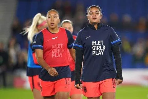 Jess Carter and Lauren James, the only two players of colour on England's 2023 World Cup squad - Imago