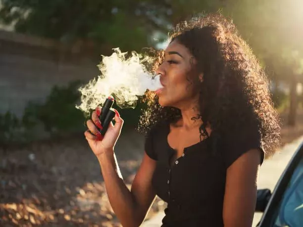 5 lies we've been told about smoking cigarettes