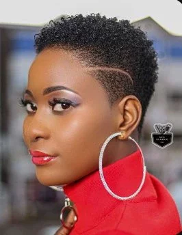 Fascinating low cut hairstyles for stylish African women.