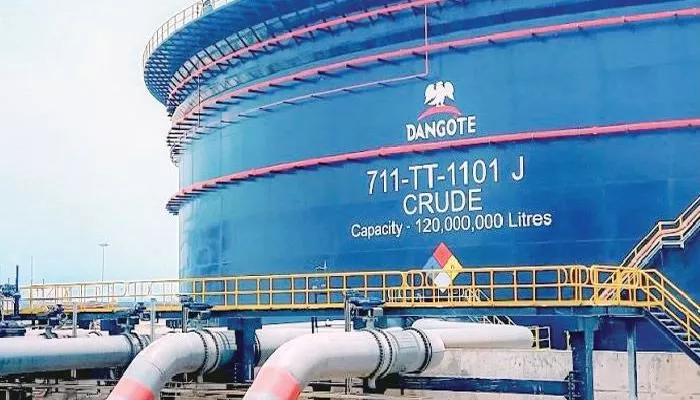 Fuel price: Nigerian govt schedules meeting over Naira-for-crude deal with Dangote Refinery