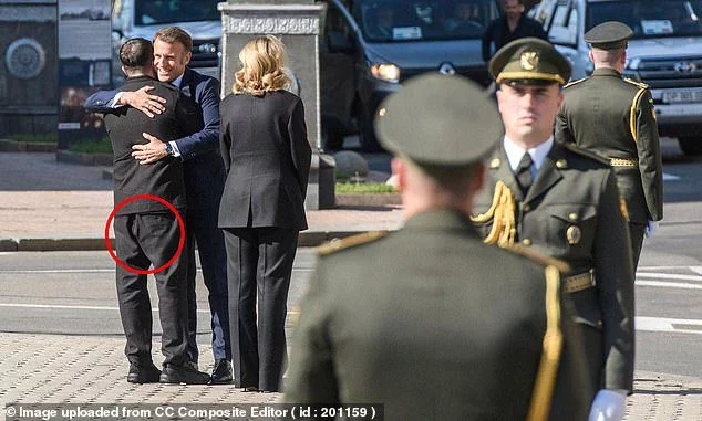 People think Zelensky wore his trousers backwards People think Zelensky wore his trousers backwards