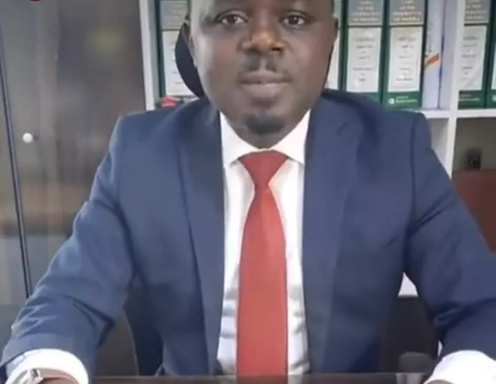 "It is Illegal to make public a screenshot of a private chats"- Lawyer educates Nigerians (video)