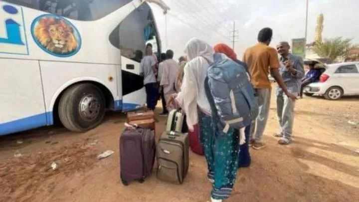 Sudan: FG clarifies reason bus evacuation of Nigerians cost $1.2m