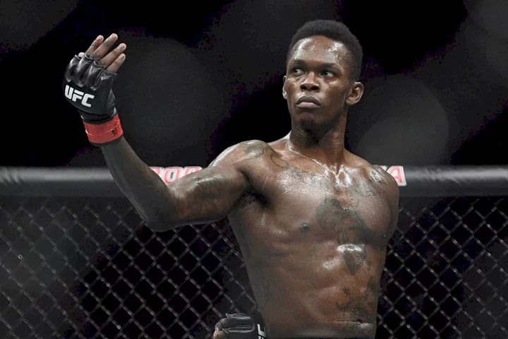 UFC: Israel Adesanya forced to apologize for rape comment