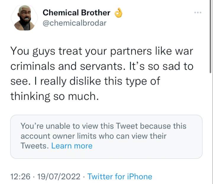 Man carpets Twitter user who told men their girlfriend is lazy if she stays in bed till 8am when she comes to spend the weekend