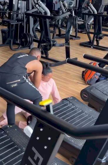 Scary moment comedian KieKie fell off a treadmill during Gym session (Video)