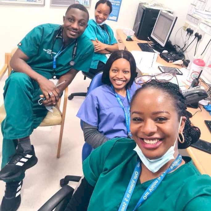 "Pidgin English was the lingua franca for the night" Four Nigerian medical doctors working same shift in UK hospital pose for beautiful photo