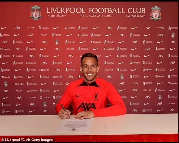 Liverpool confirm Arthur Melo signing on season-long loan from Juventus