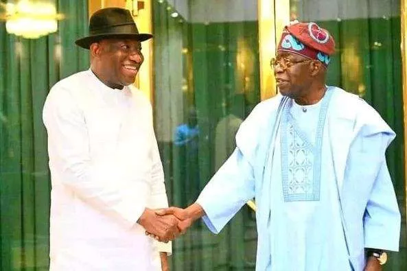 Jonathan visits Tinubu in Aso Villa (photos)