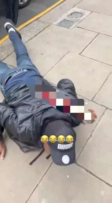 'Show me a more loyal employee, I'll wait' - Reactions as Israel DMW prostrates for his boss, Davido on London street (Video)