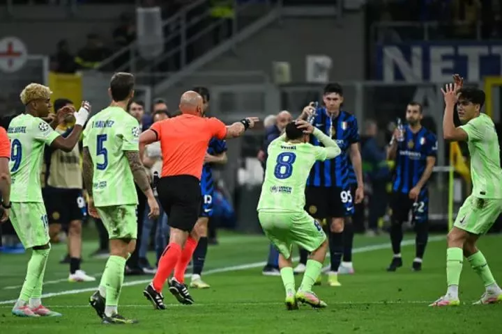 UCL: Referee made mistake as Inter beat Barcelona 4-3 - Wenger UCL: Referee made mistake as Inter beat Barcelona 4-3 - Wenger