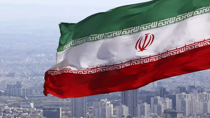 Iran slaps sanctions on US, UK over Israel support